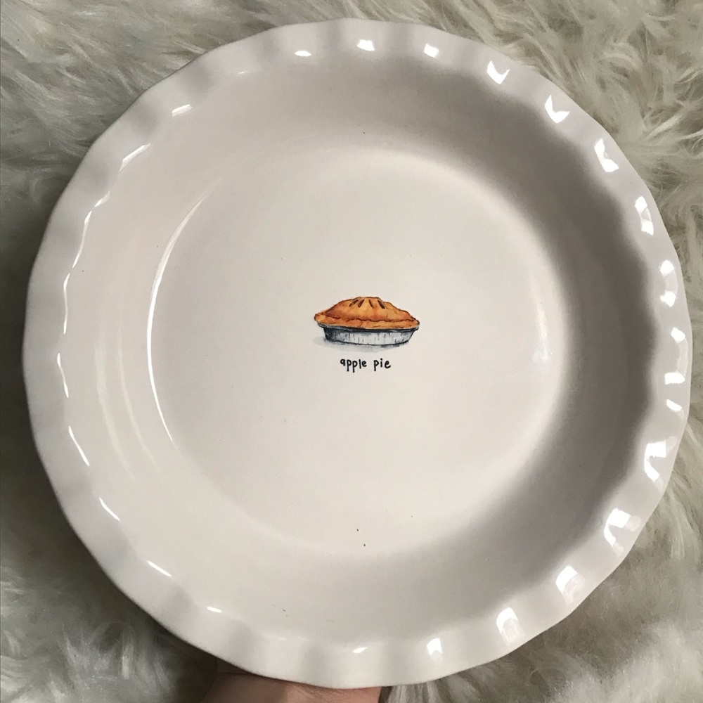 COPY - Rae Dunn Pie Dish